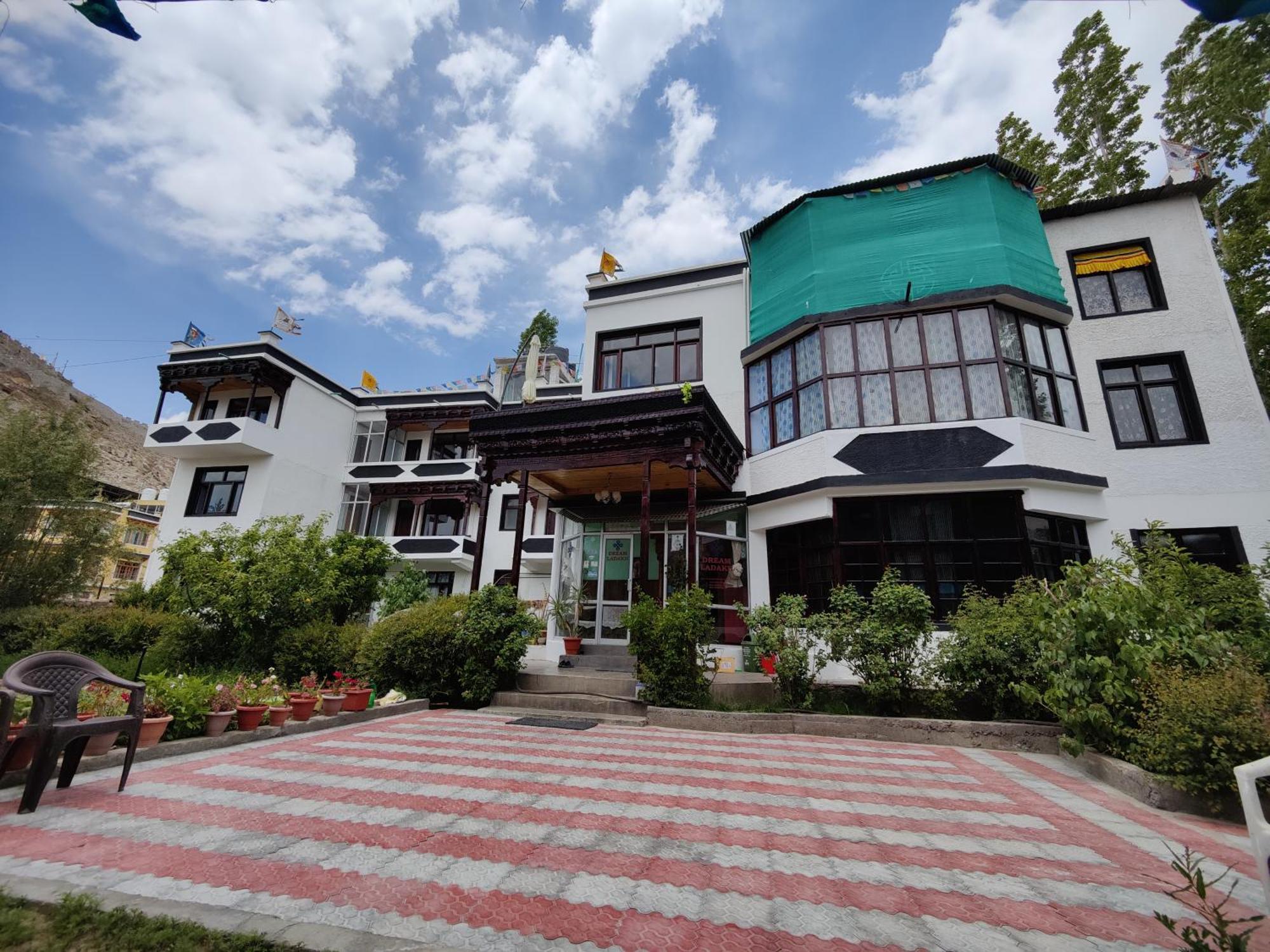Dream Ladakh Guest House Лех Экстерьер фото